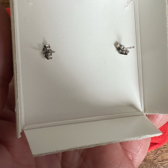 Sapphire stud Earings Lab-Created Diamond Halo Helzberg Diamonds Never been worn - Picture 6 of 13